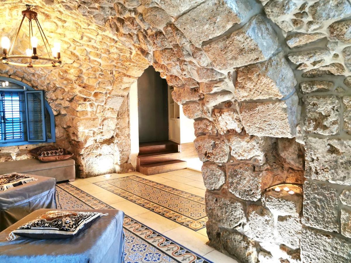 Unique Crusader Apartment In Old อักโก ภายนอก รูปภาพ